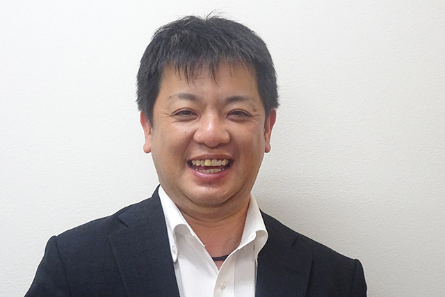 施設統括責任者の八重垣 和弘さん