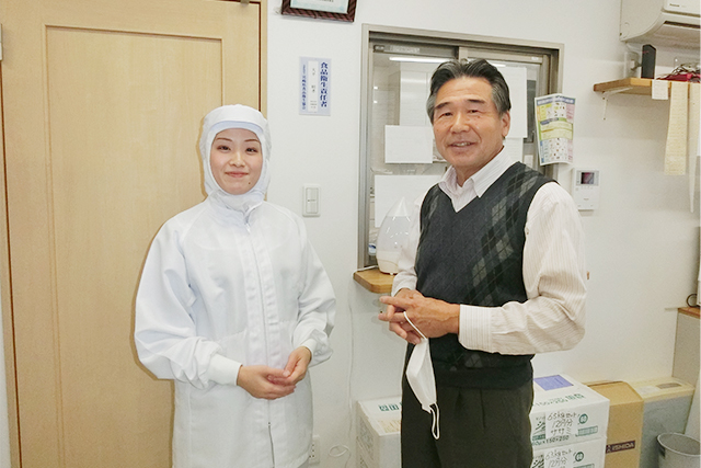 この取組みで採用された平塚さん（左）と、代表取締役の大平さん（右）