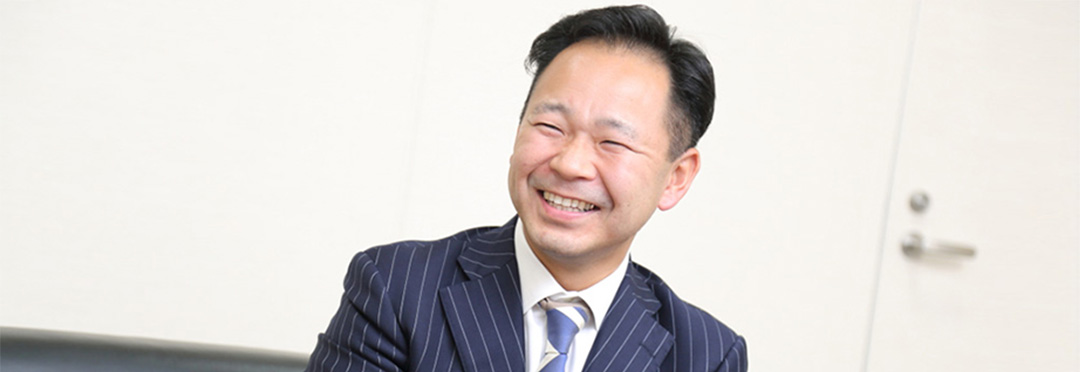 株式会社コメ兵 メイン写真